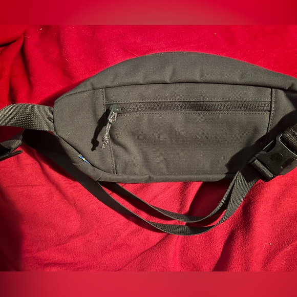 Fjallraven fanny pack - Picture 2 of 3